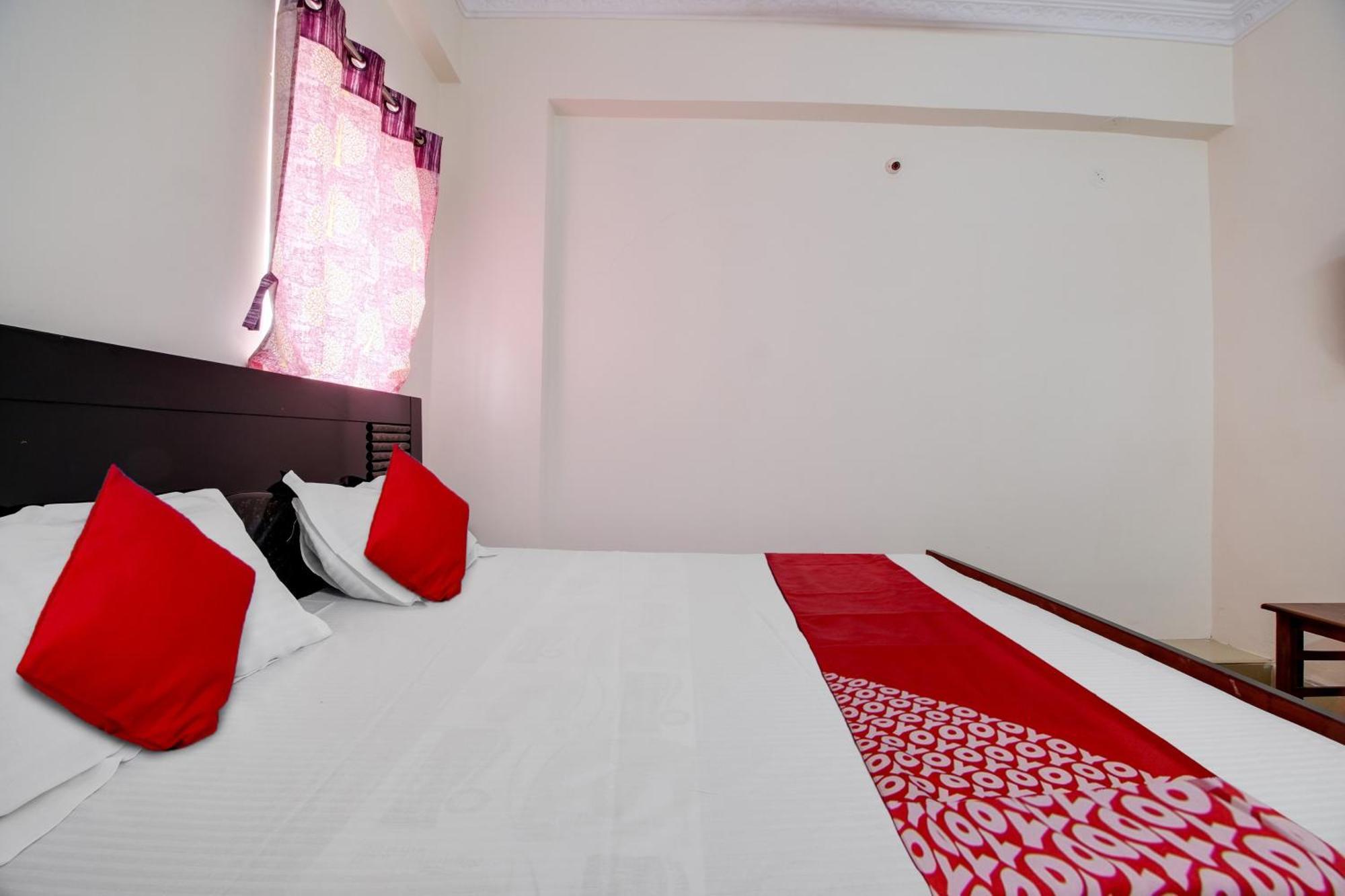 Hotel O Surya Prabha Kurmannapalem Luaran gambar